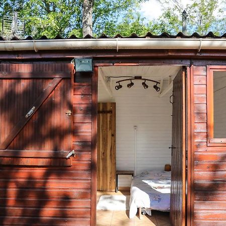 Camping Les Acacias Ξενοδοχείο Saint-Paulet-de-Caisson Εξωτερικό φωτογραφία